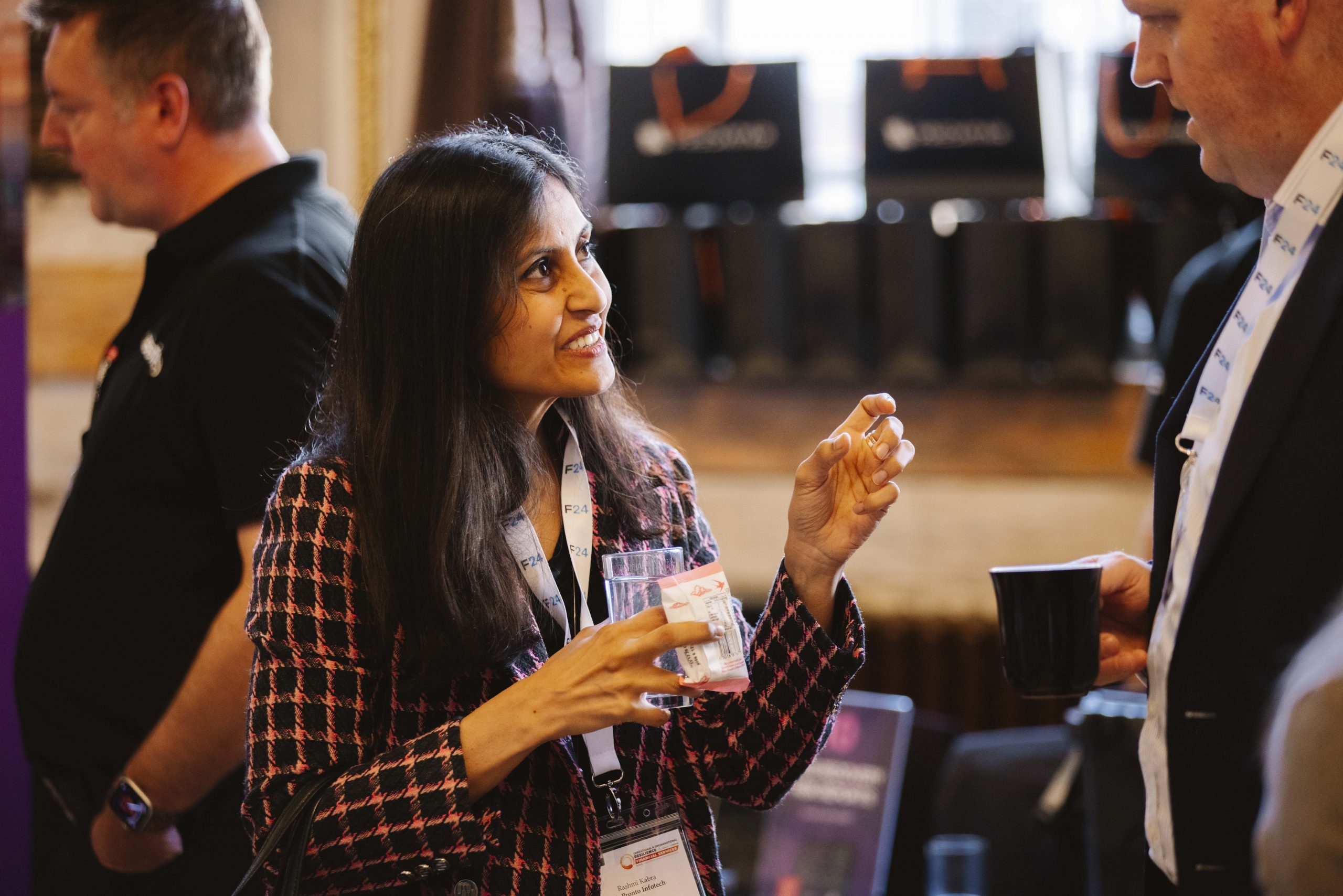 Delegates networking at The Customer Experience Conference